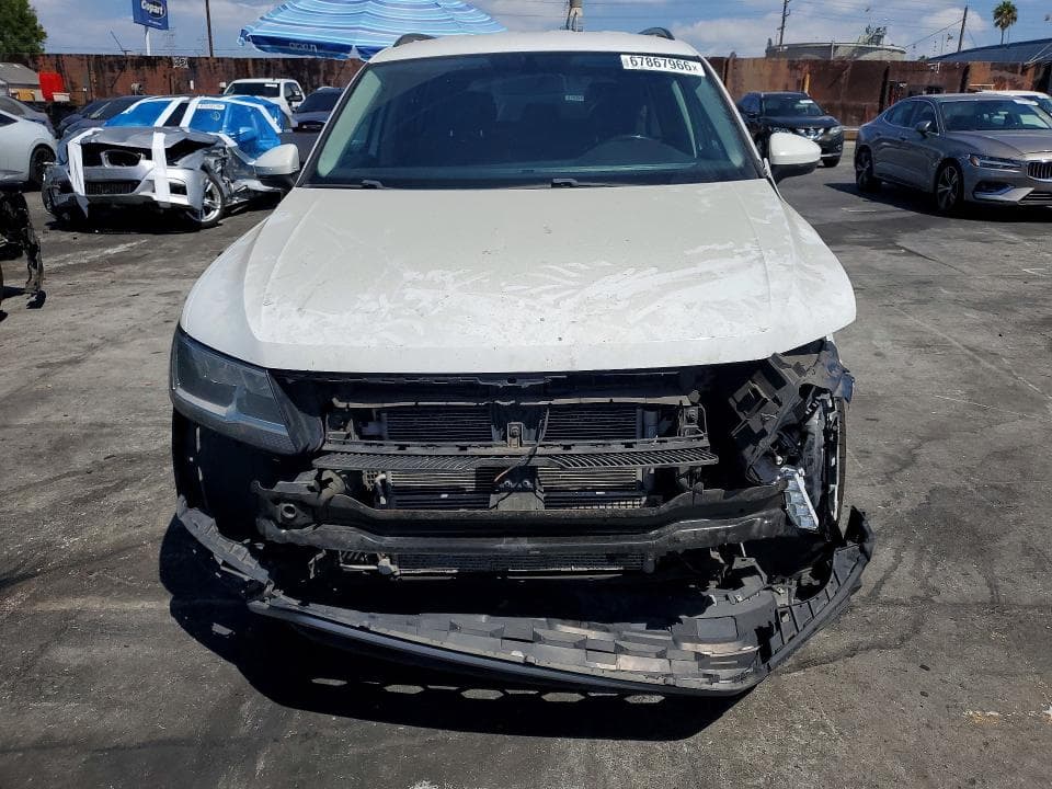 2018 VOLKSWAGEN TIGUAN SE 5