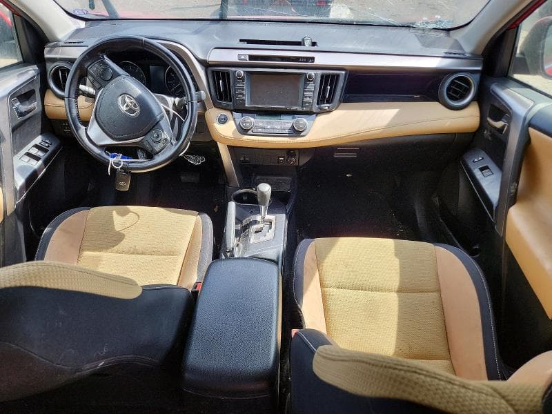 2017 TOYOTA RAV4 XLE 8
