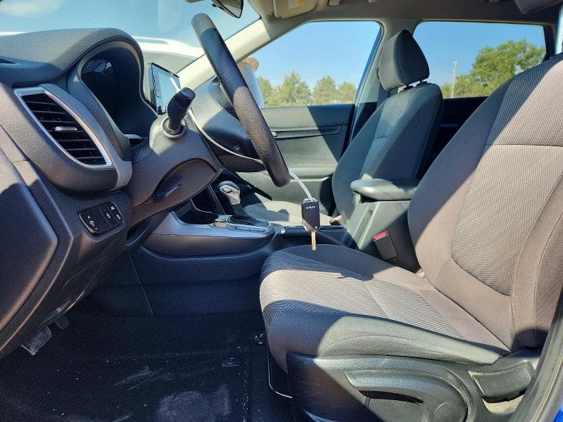 2023 KIA SELTOS LX 7