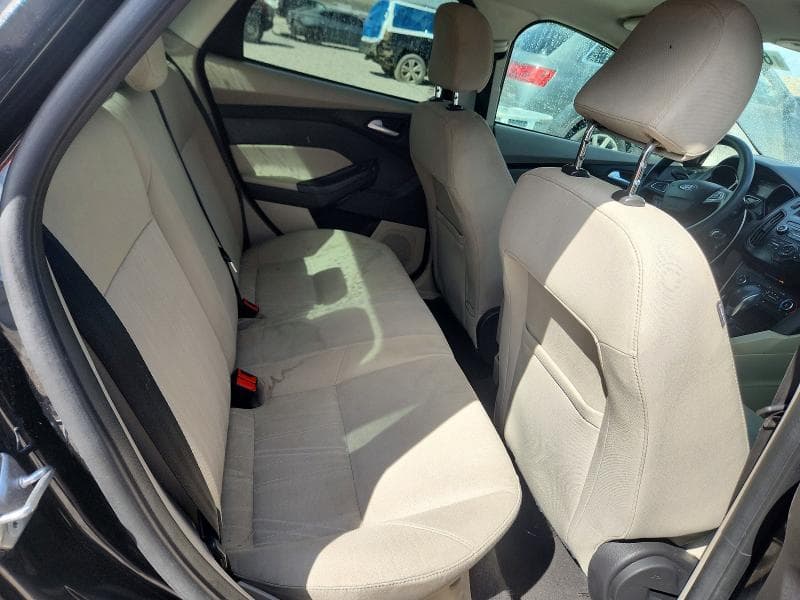 2017 FORD FOCUS SE 10