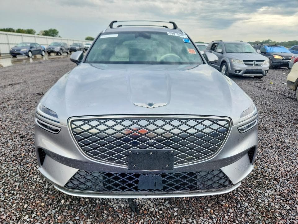 2024 GENESIS ELECTRIFIED GV70 BASE 5