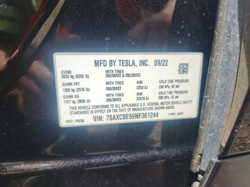 2022 TESLA MODEL X 13