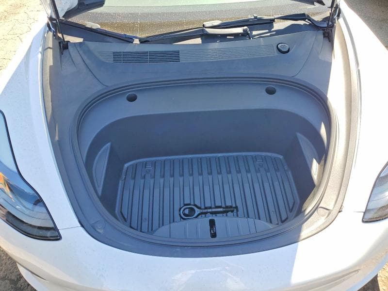 2023 TESLA MODEL 3 11
