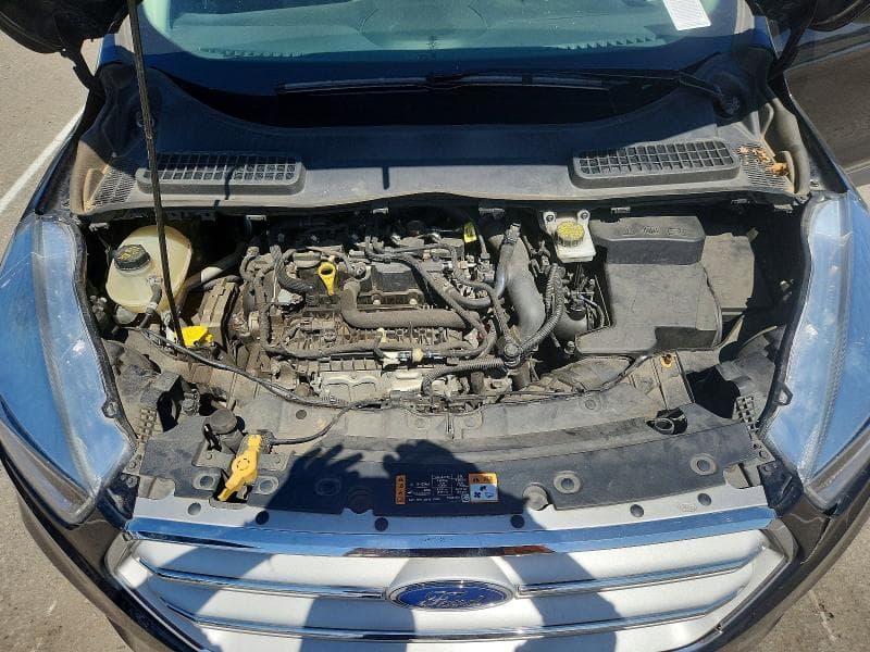 2019 FORD ESCAPE SE 11