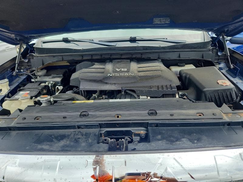 2019 NISSAN TITAN SL 11