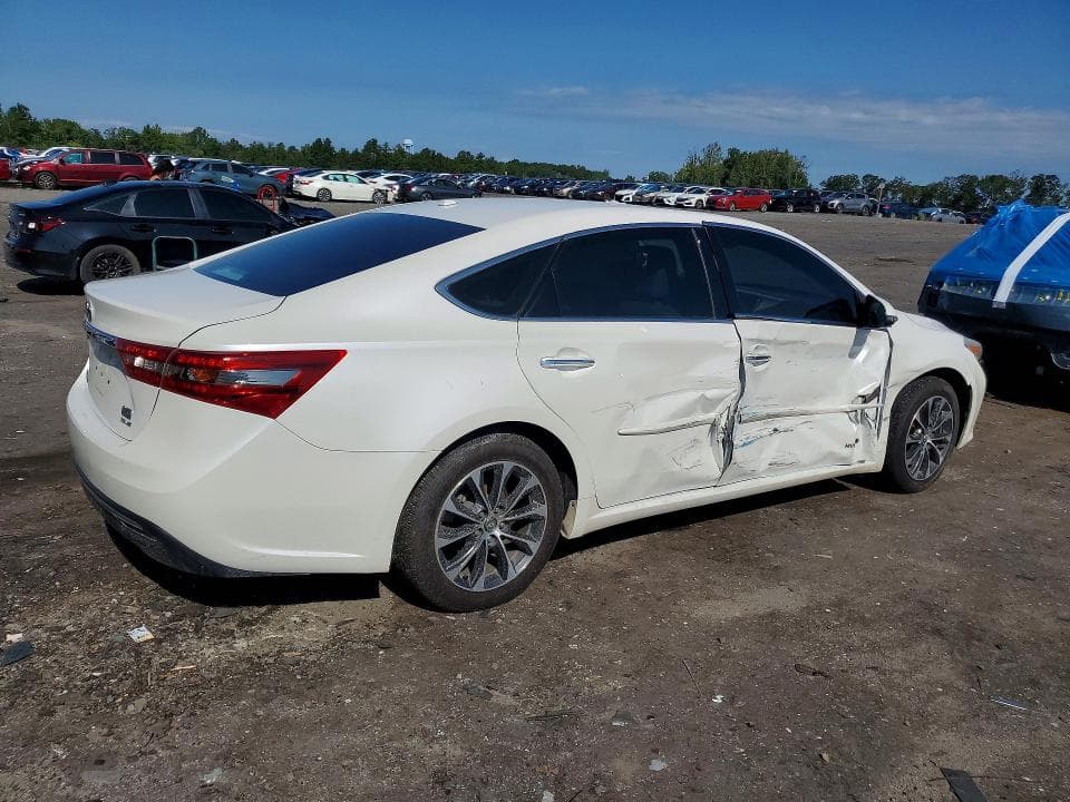 2018 TOYOTA AVALON HYBRID XLE PREMIUM 3