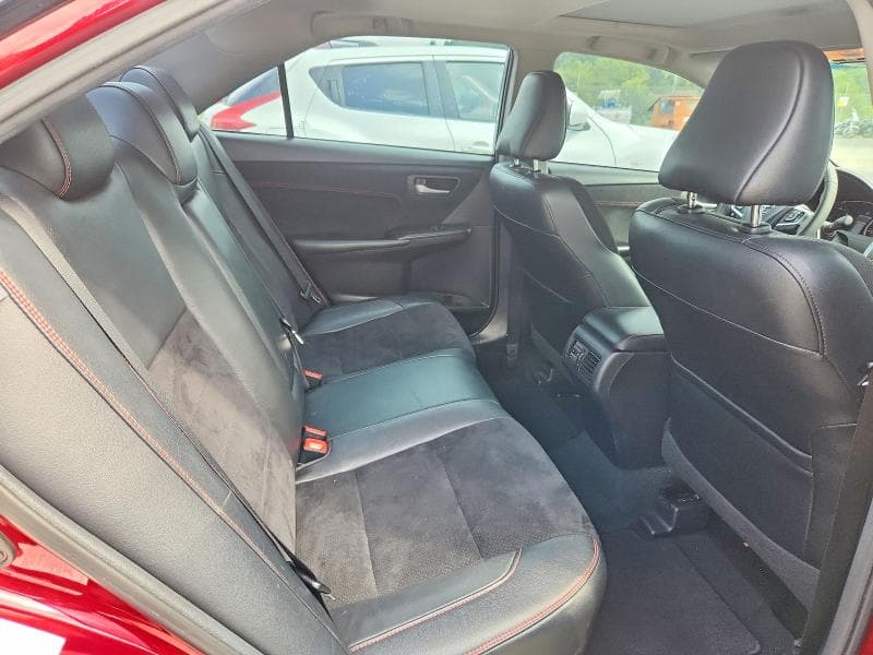 2017 TOYOTA CAMRY XSE V6 10