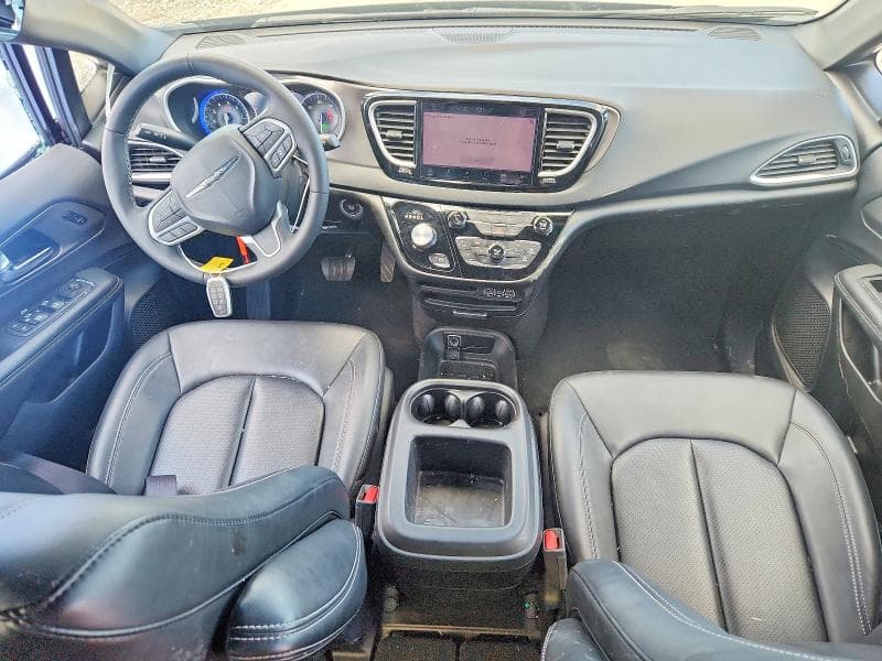 2025 CHRYSLER PACIFICA SELECT 8