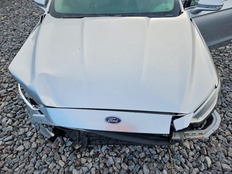 2017 FORD FUSION SE 11