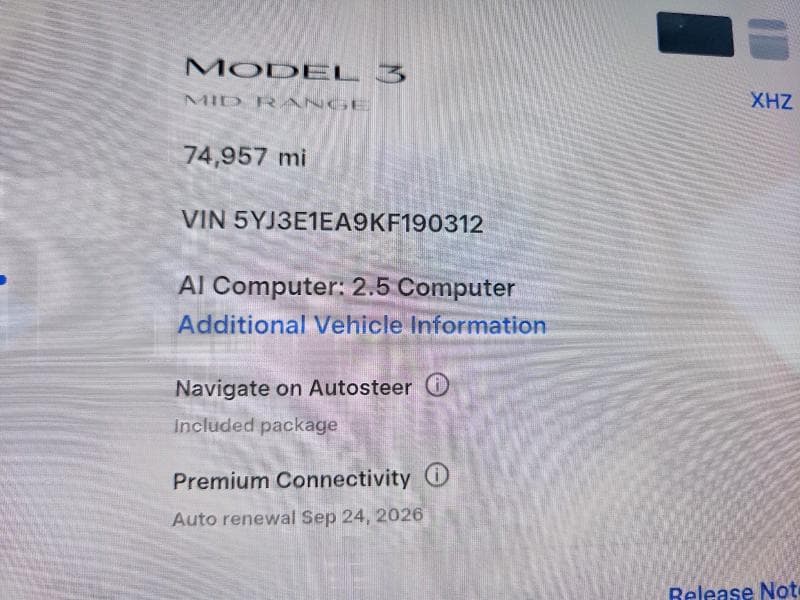 2019 TESLA MODEL 3 9