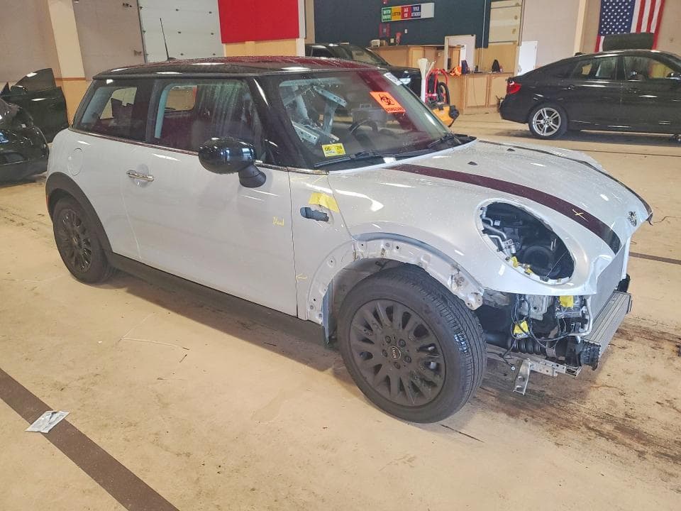 2020 MINI COOPER 4