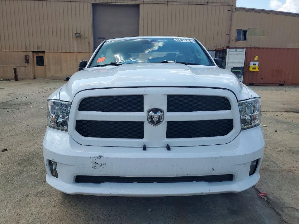 2017 RAM 1500 ST 5