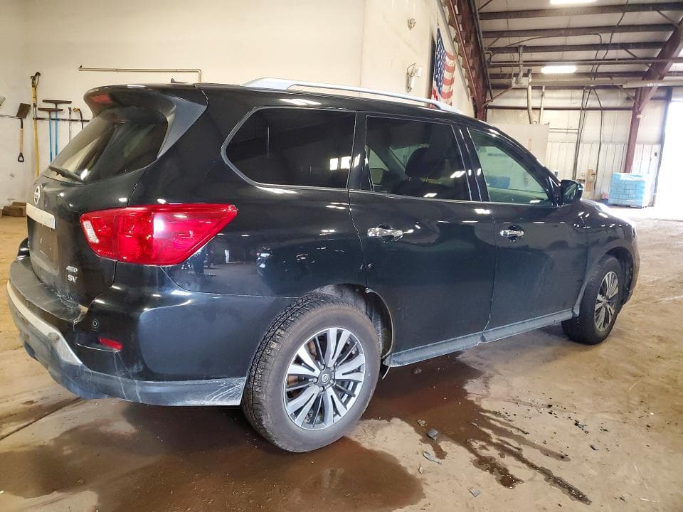 2018 NISSAN PATHFINDER SV 3