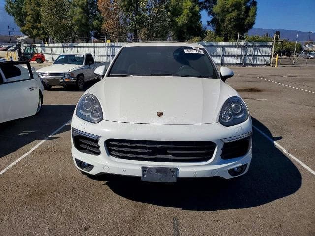 2017 PORSCHE CAYENNE SE HYBRID PLATINUM 5