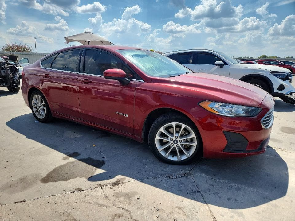 2019 FORD FUSION SE 4