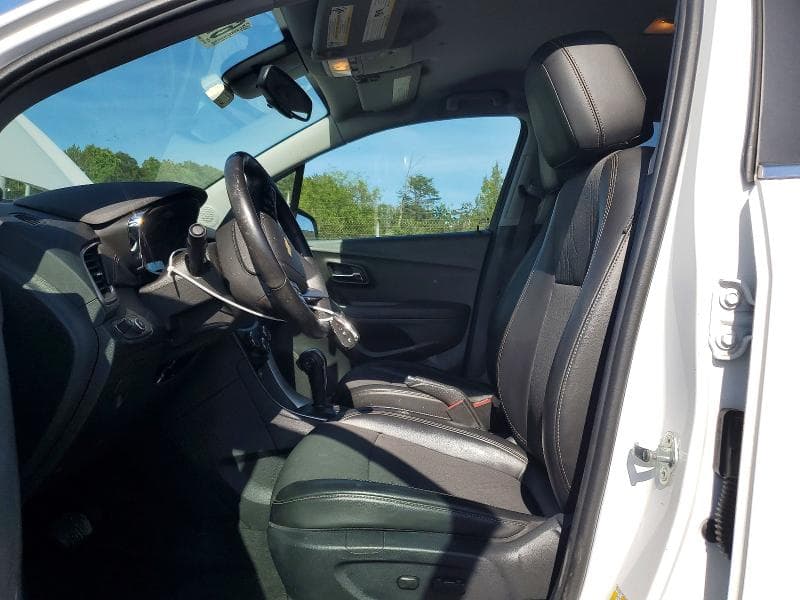 2020 CHEVROLET TRAX 1LT 7
