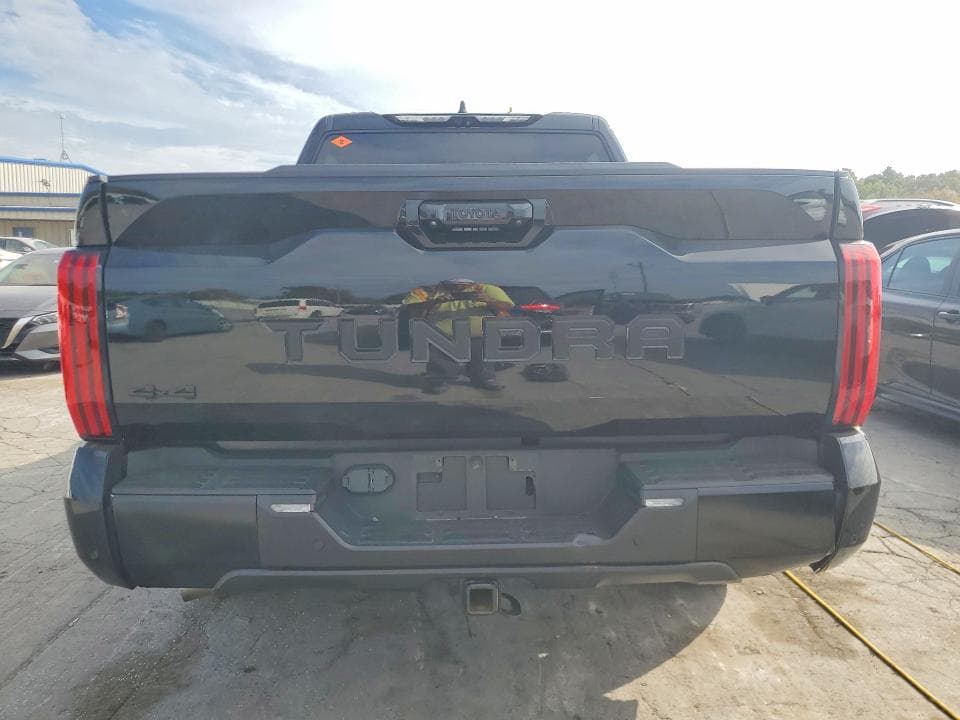 2023 TOYOTA TUNDRA SR5 6