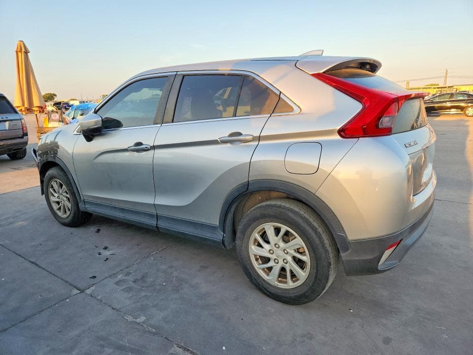2019 MITSUBISHI ECLIPSE CROSS ES 2