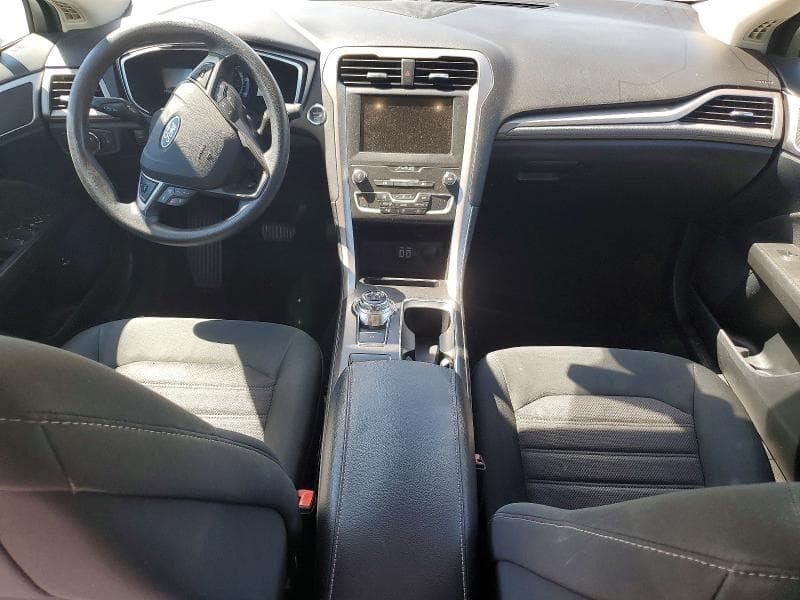2019 FORD FUSION SE 8