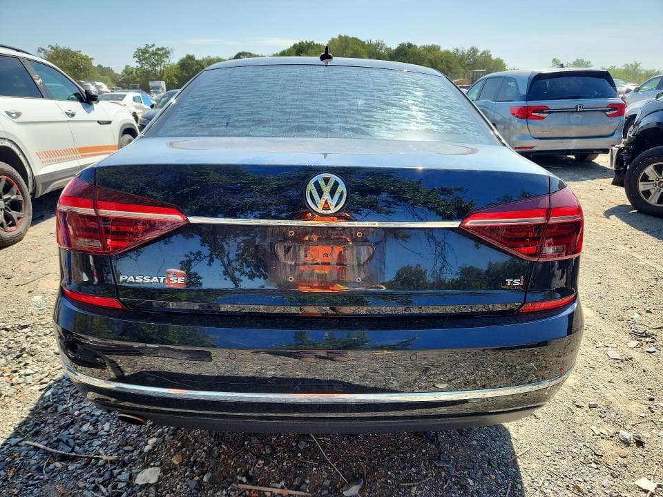 2018 VOLKSWAGEN PASSAT SE 6