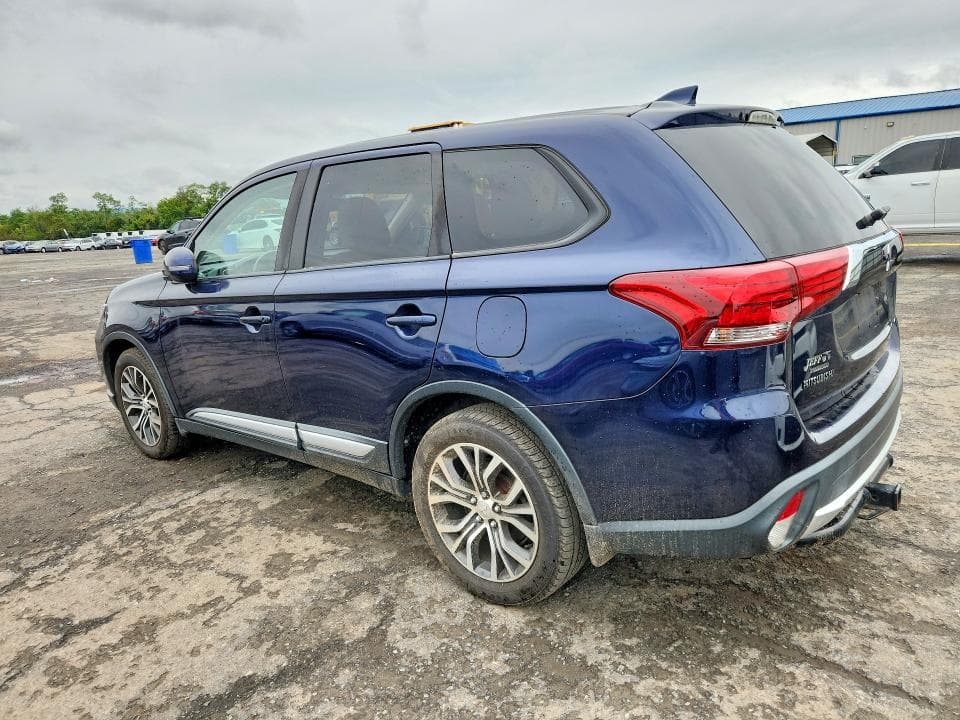 2018 MITSUBISHI OUTLANDER SE 2