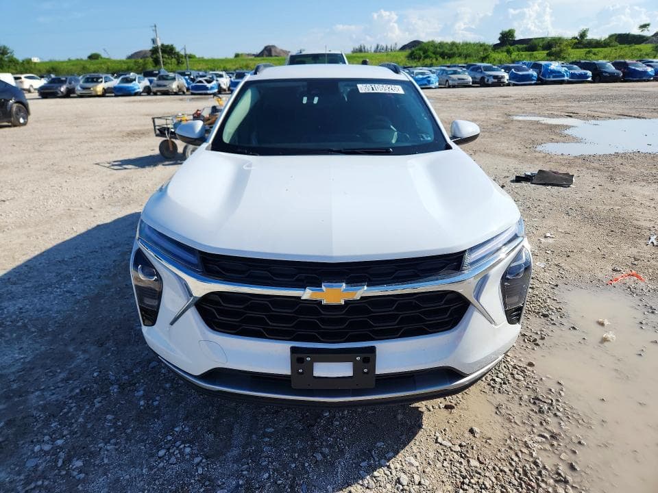 2026 CHEVROLET TRAX 1LT 5