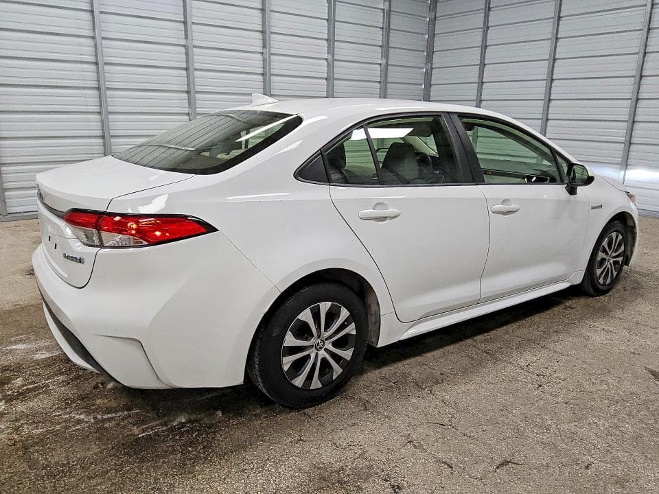2020 TOYOTA COROLLA LE 3