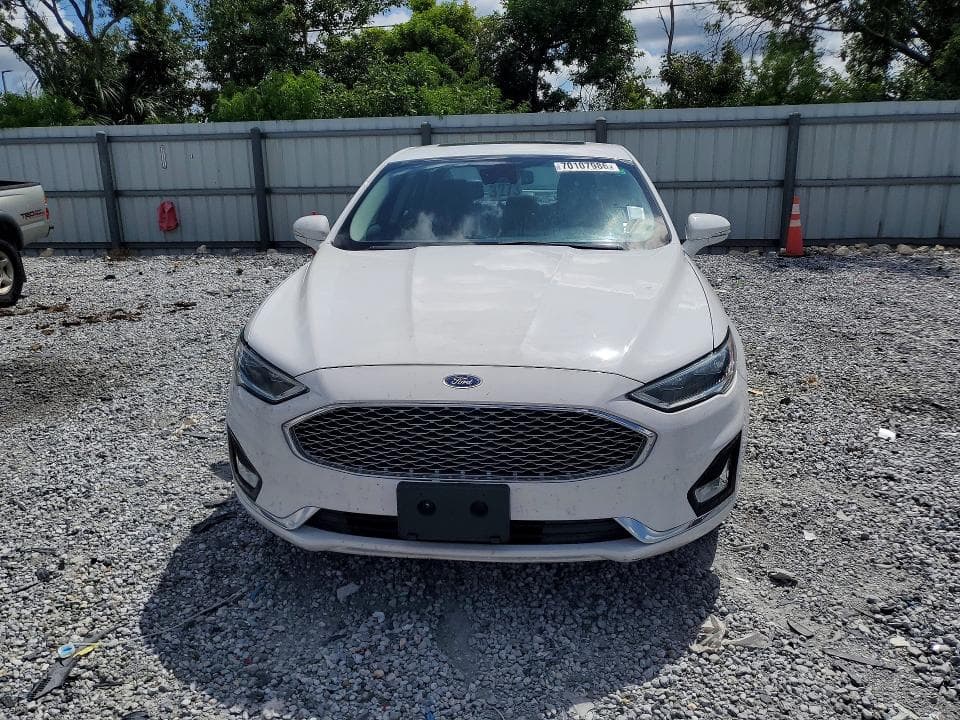 2019 FORD FUSION TITANIUM 5