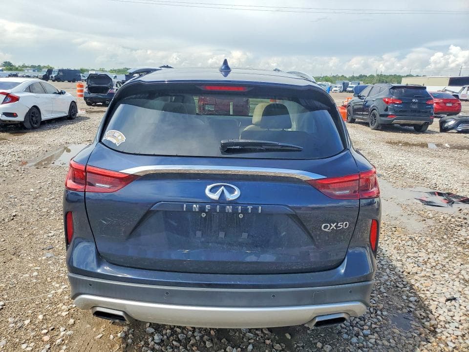 2021 INFINITI QX50 LUXE 6