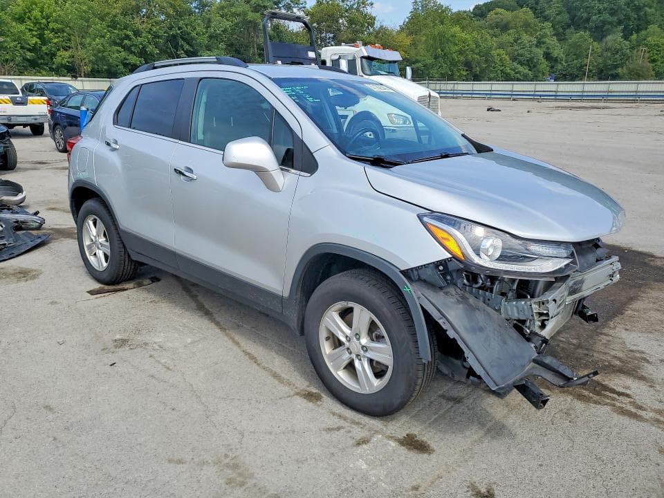 2018 CHEVROLET TRAX 1LT 4