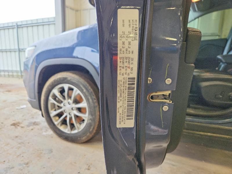 2019 JEEP CHEROKEE LATITUDE PLUS 13