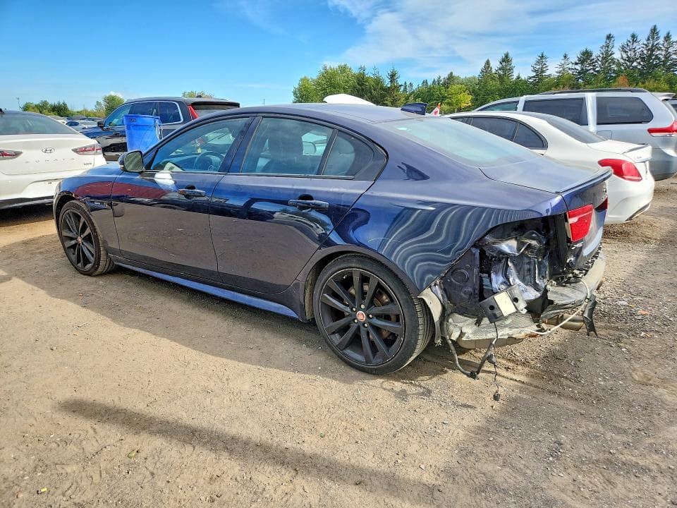2017 JAGUAR XE R - SPORT 2