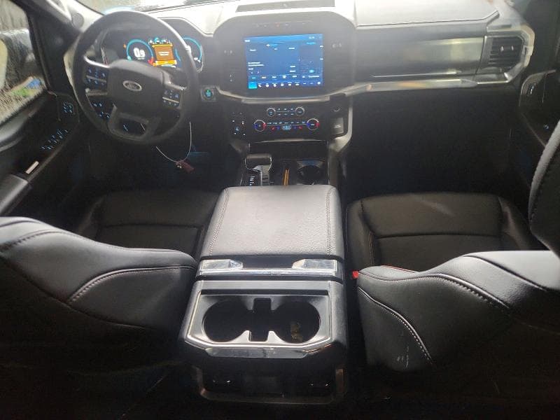 2023 FORD F150 SUPERCREW 8