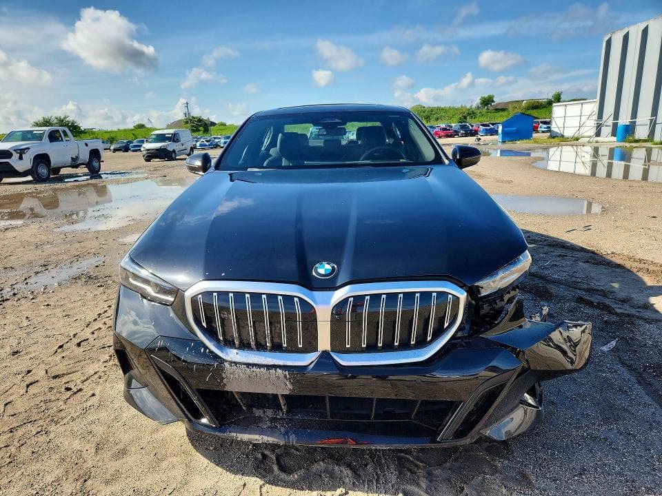 2026 BMW 530 XI 5