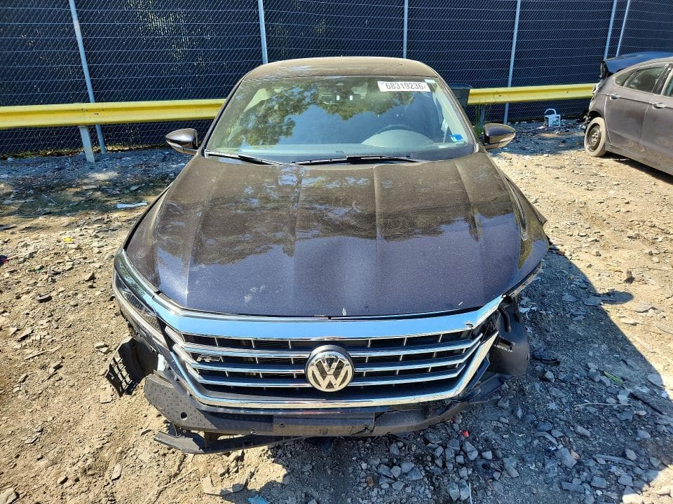 2021 VOLKSWAGEN PASSAT R-LINE 5
