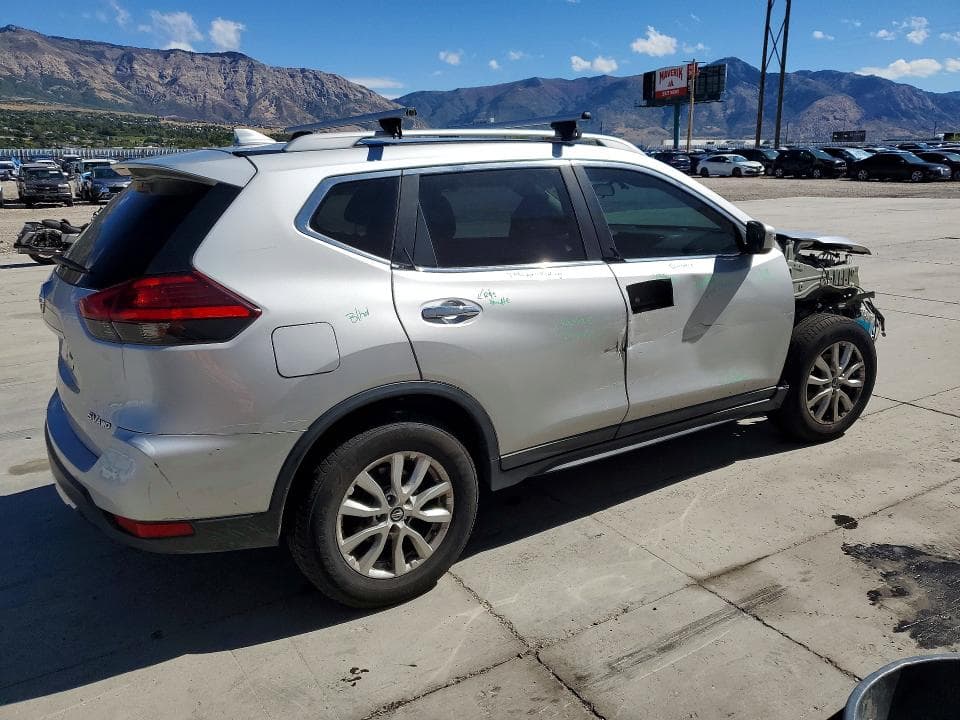 2017 NISSAN ROGUE S 3