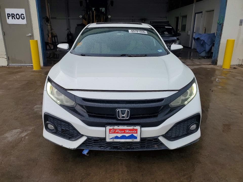 2017 HONDA CIVIC EX 5