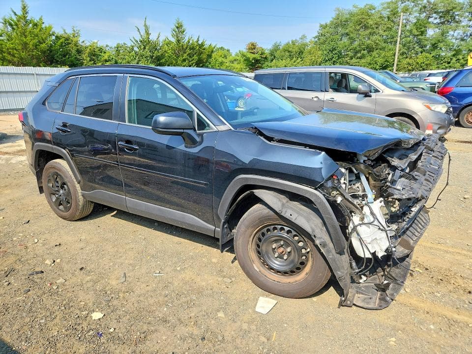 2020 TOYOTA RAV4 LE 4