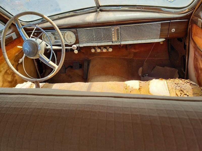 1949 PACKARD 8 DELUXE 8