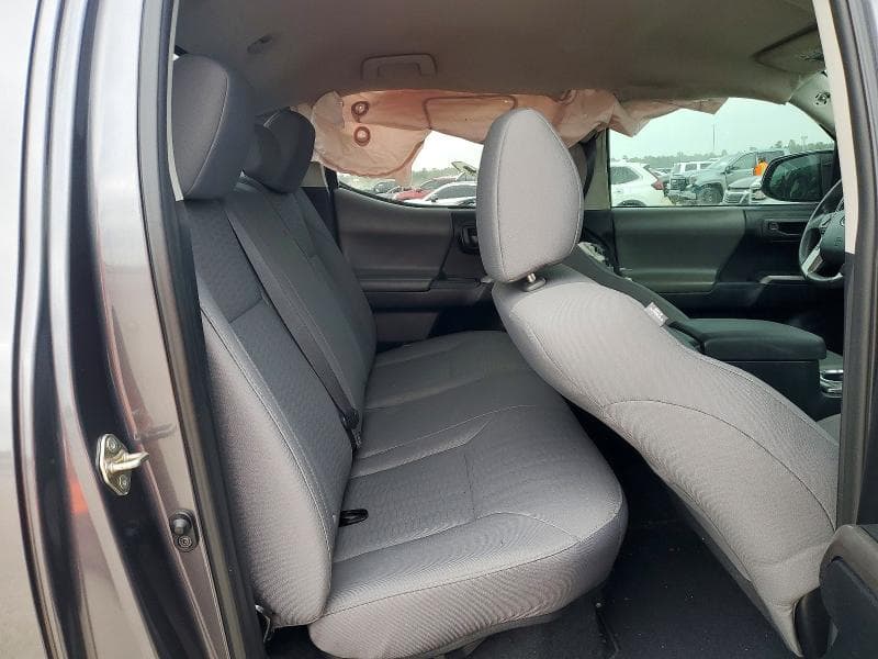 2017 TOYOTA TACOMA SR5 V6 10