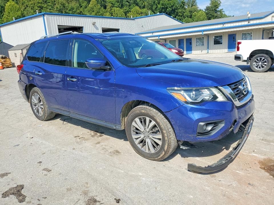 2019 NISSAN PATHFINDER SL 4