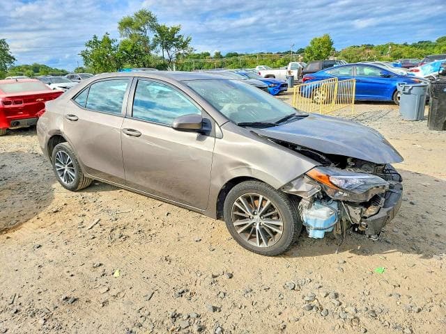 2017 TOYOTA COROLLA LE 4