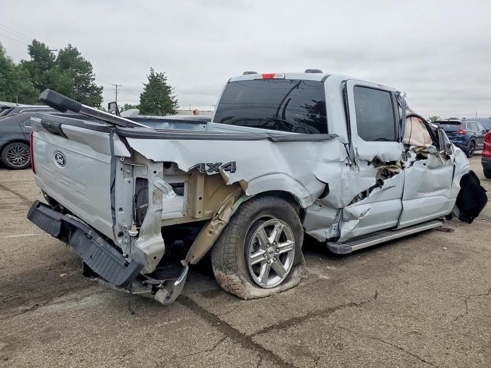 2025 FORD F150 XLT 3