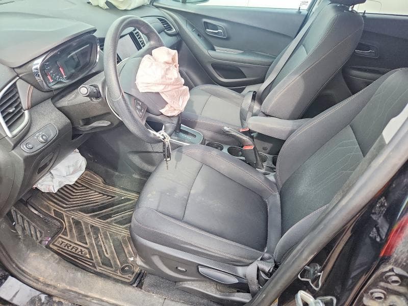2020 CHEVROLET TRAX 1LT 7