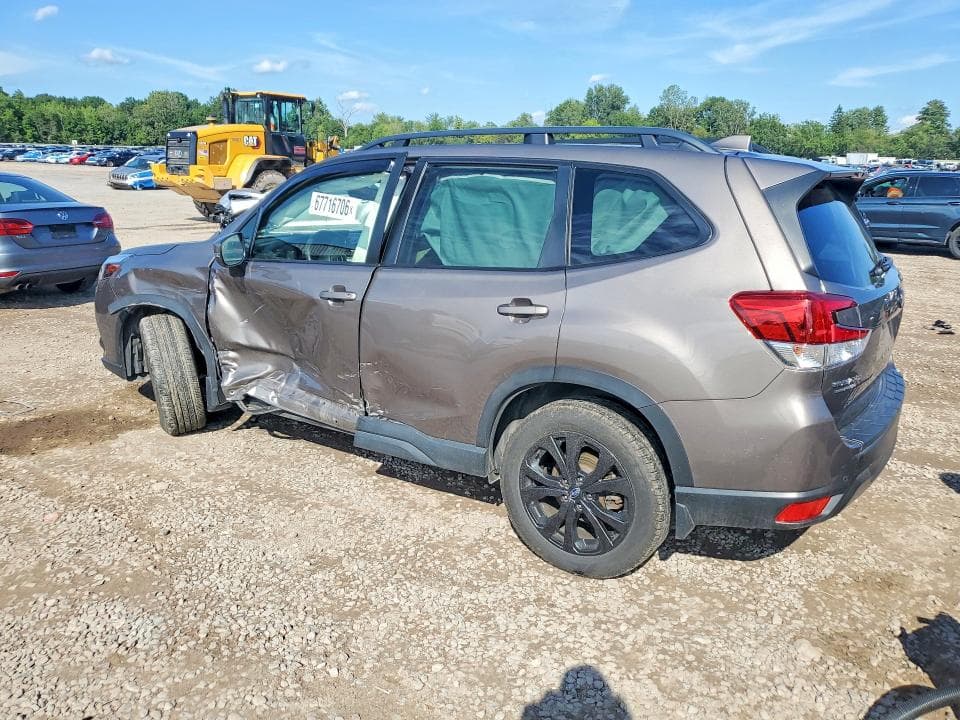 2023 SUBARU FORESTER LIMITED 2