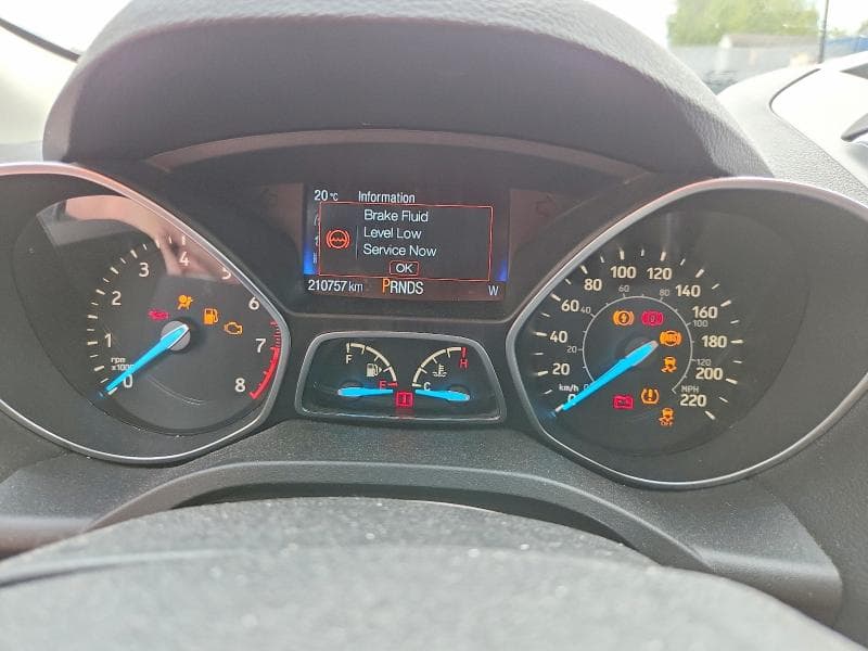 2017 FORD ESCAPE SE 9