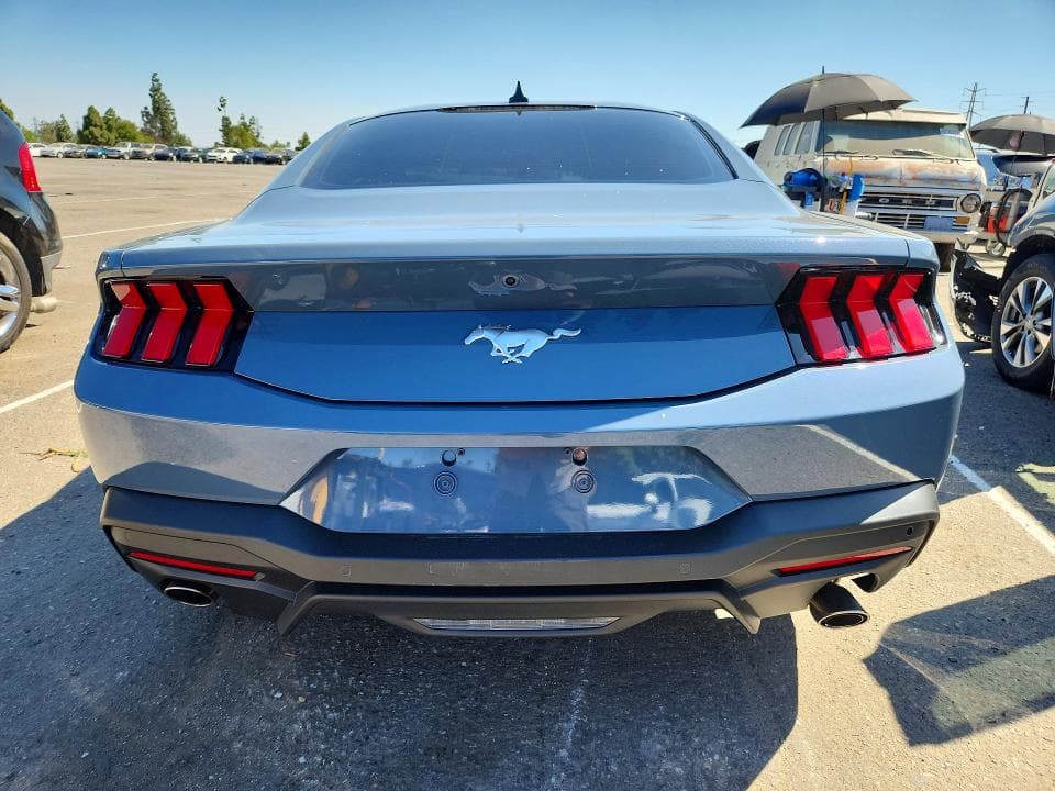 2025 FORD MUSTANG 6