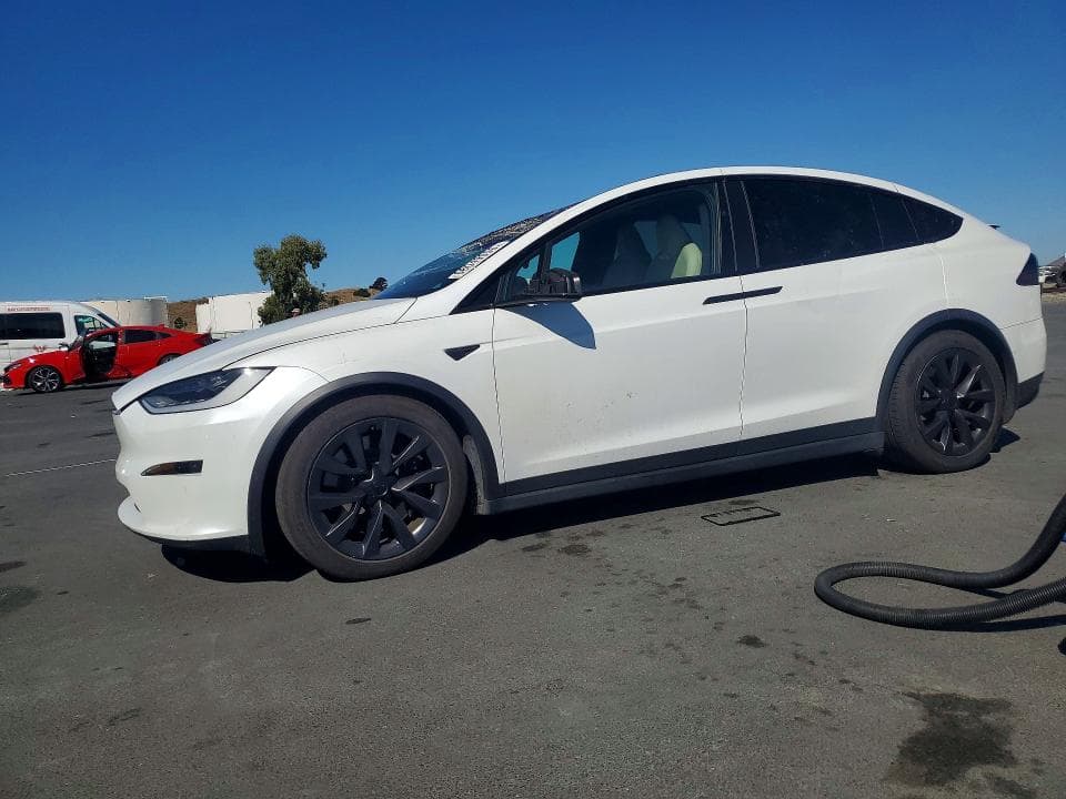 2022 TESLA MODEL X - 1