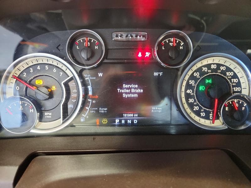 2017 RAM 1500 SLT 9