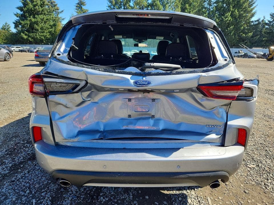 2024 FORD ESCAPE ST LINE 6